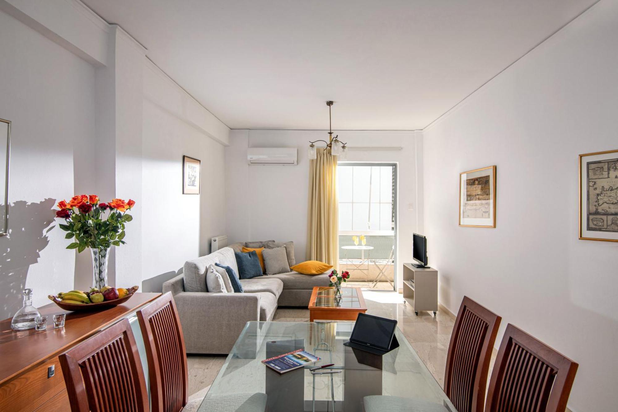 Central Double Bedroom Apartment Heraklion  Exterior photo